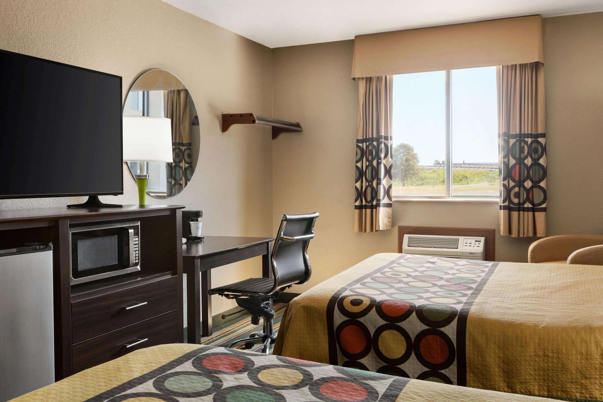 Super 8 By Wyndham Sikeston/Miner Area Exterior foto