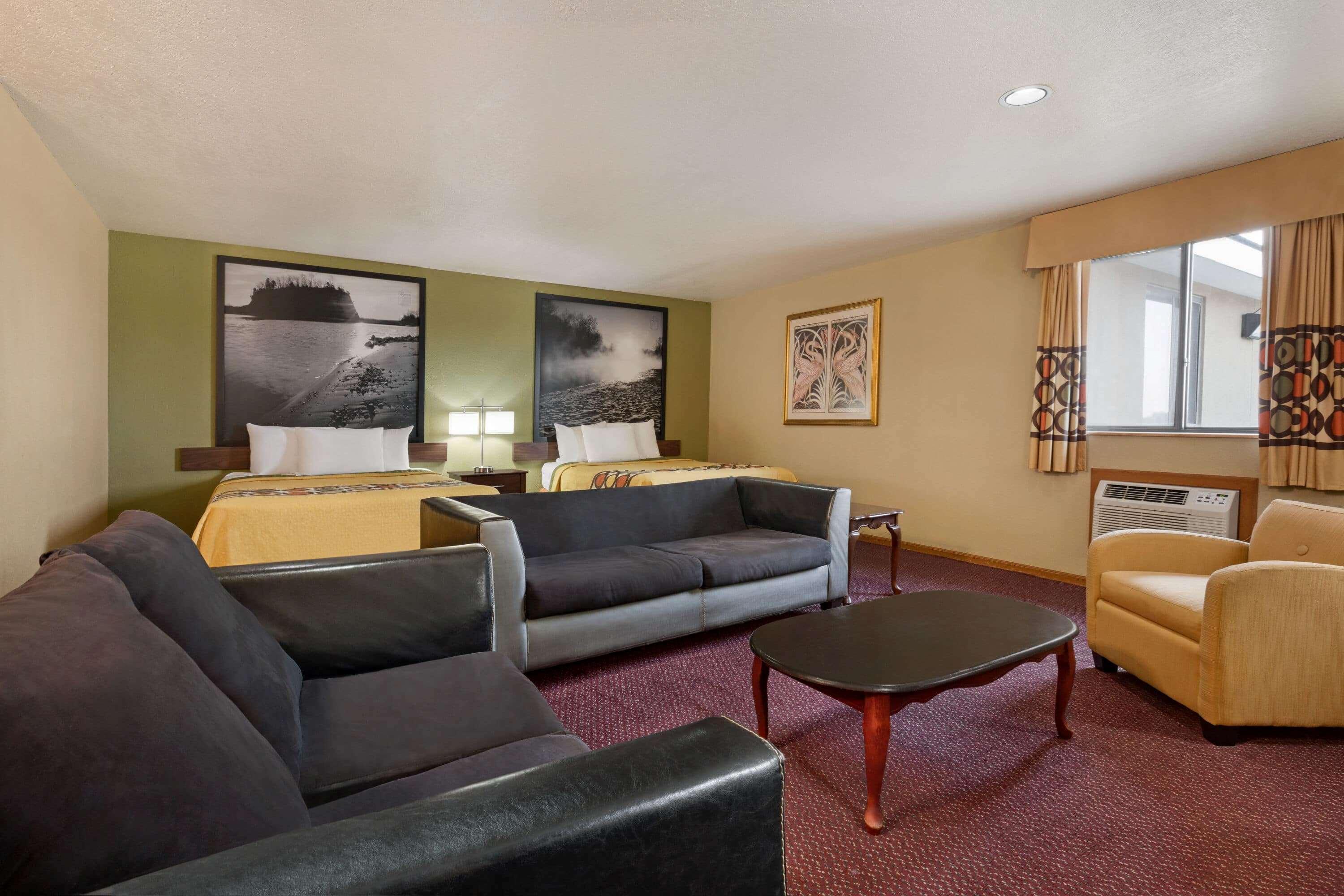 Super 8 By Wyndham Sikeston/Miner Area Exterior foto