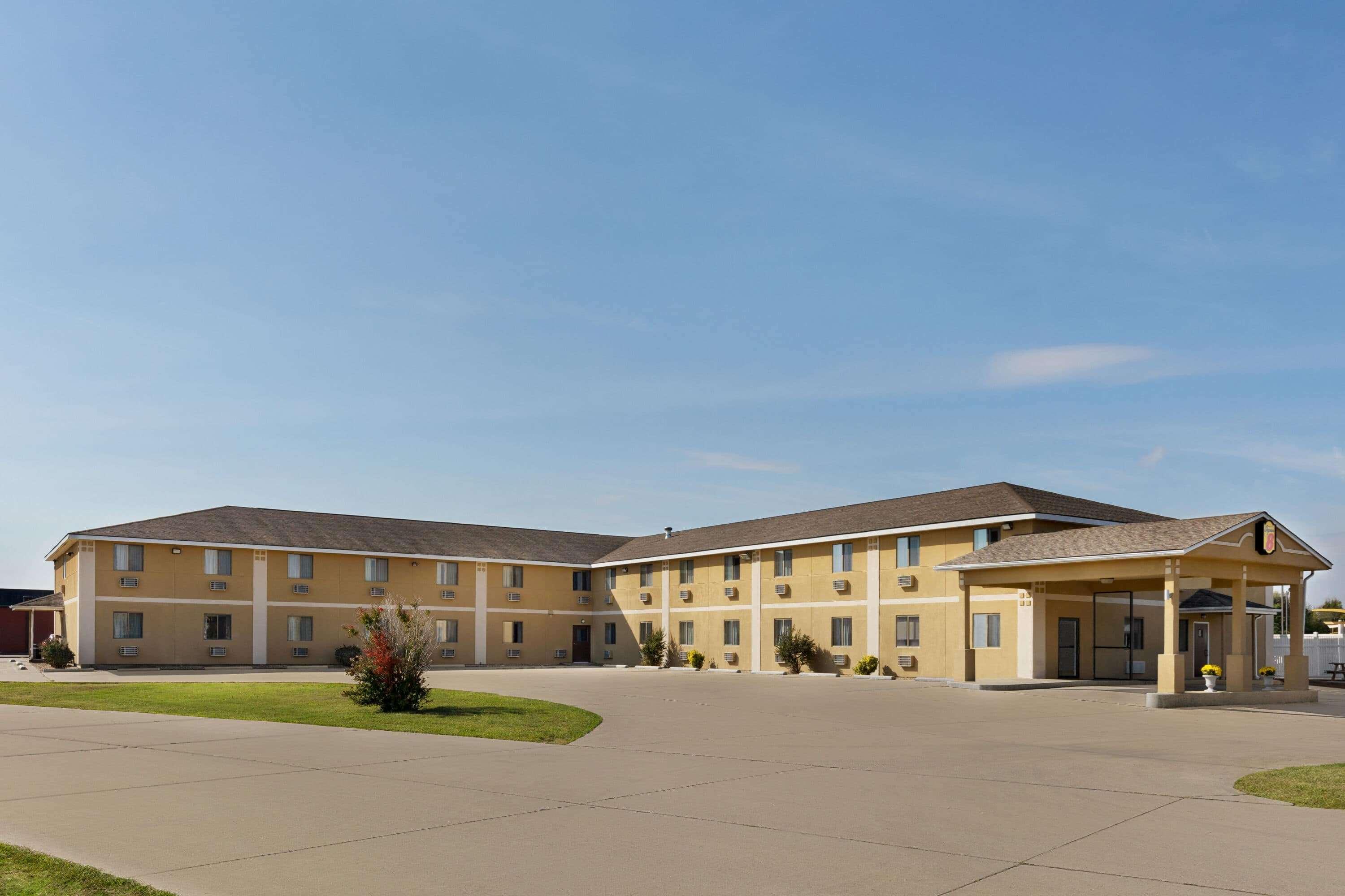 Super 8 By Wyndham Sikeston/Miner Area Exterior foto