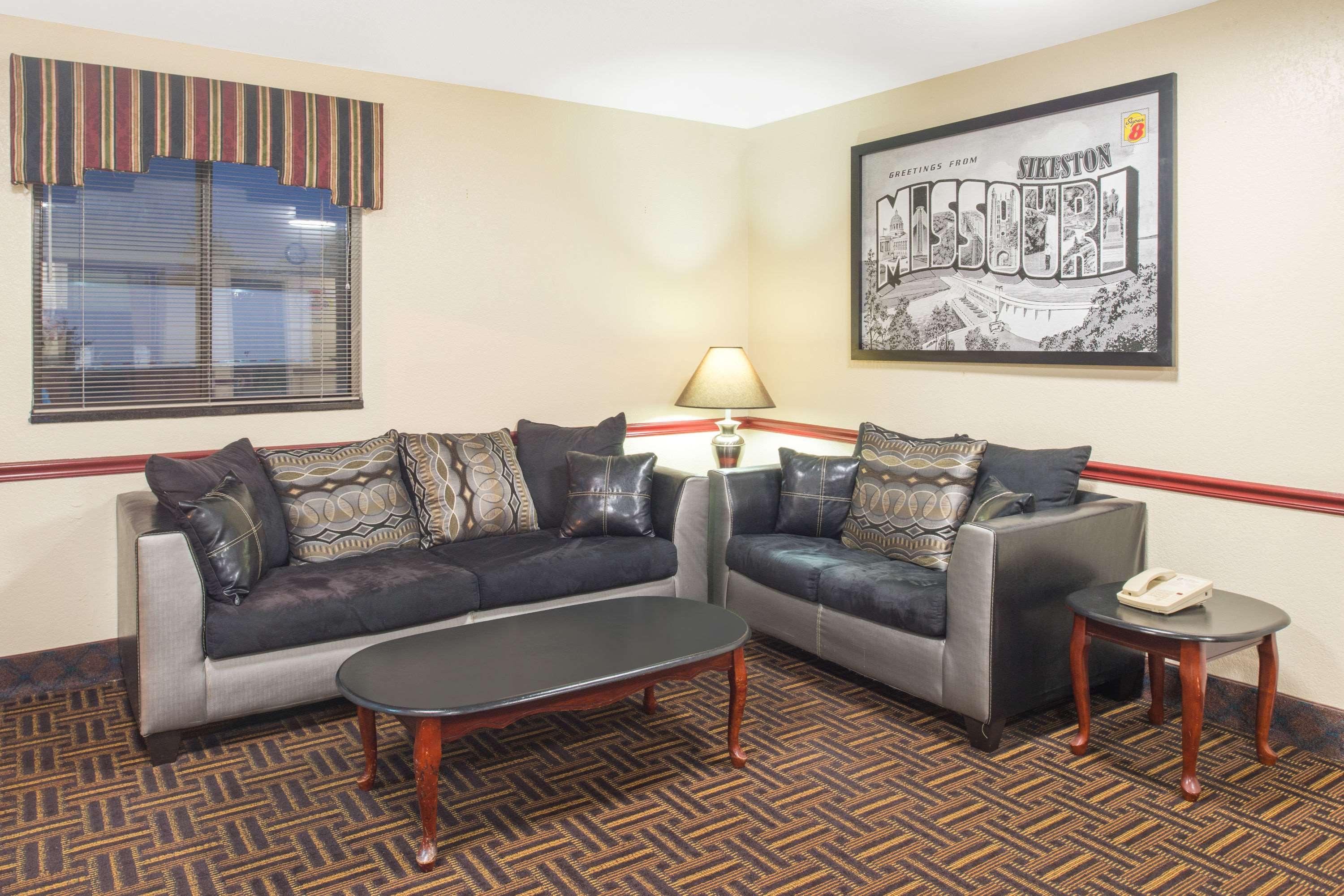 Super 8 By Wyndham Sikeston/Miner Area Exterior foto